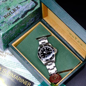 MEN'S ROLEX SUBMARINER NO DATE BLACK DIAL 14060 T SERIAL ORIGINAL BOX & PAPERS